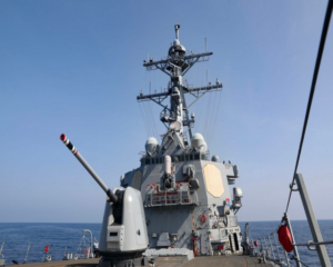 US warship sails through Taiwan Strait after China concludes its military drills