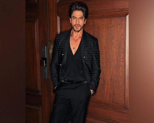 Shah Rukh Khan's 'Fan' clocks 7 years, check out interesting facts about the film