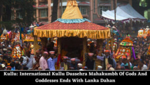 Kullu: International Kullu Dussehra Mahakumbh Of Gods And Goddesses Ends With Lanka Dahan