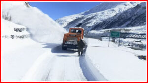 BRO machine removing snow from the road. - Photo: Diary Times