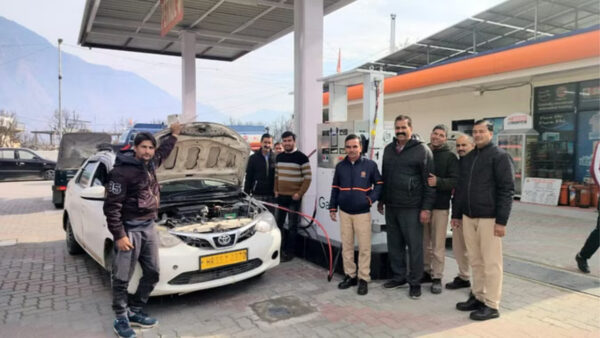 Second CNG station started in Jheedi - Photo: Diary Times