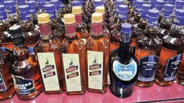 17 Boxes Of English And Country Liquor Recovered From Bolero Vehicle In Sujanpur