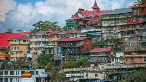 Himachal Pradesh Weather; The Summer capital Shimla is blanketed in clouds for two days. And this will get worse from 24th April due to cyclonic disturbance.| Image Credit: Instragram.