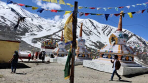 Himachal Pradesh Weather- Anuradha Rana, President, of JIP Lahaul& Spiti says According to BRO officials, their machinery will reach Gramphu by Monday to restore the road. The Losar-Kaza route will be prioritized for faster road repair. | Image credit: - DT photo by Neha Singh