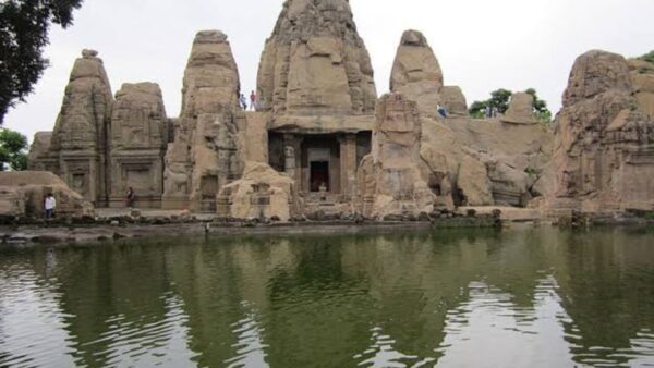 Himachal Pradesh's 15 Ancient Temple