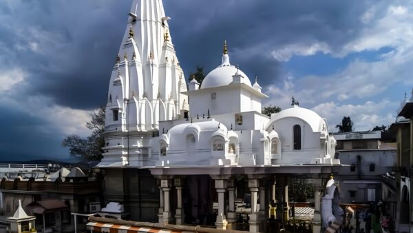 Himachal Pradesh's 15 Ancient Temple