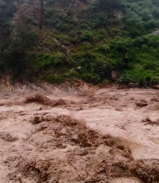 Orange alert for heavy rain in Himachal for the next 24 hours, warning of flash flood in seven districts