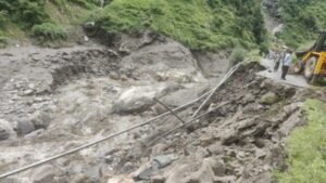 Heavy monsoon rains and flash floods cause huge losses to Jal Shakti Department: Loss of Rs 196 crore