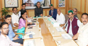 Approval to fill hundreds of posts in Tanda and Shimla Medical Colleges: CM