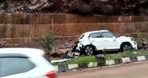 Stones fell on a moving car on Kiratpur-Nerchowk four lane, one dead, 3 injured