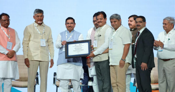 Himachal gets award for achieving highest achievement in overall hydropower capacity