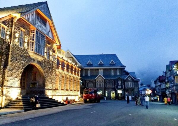 Vendors outside shops without permission? Shimla's new policy imposes hefty fines