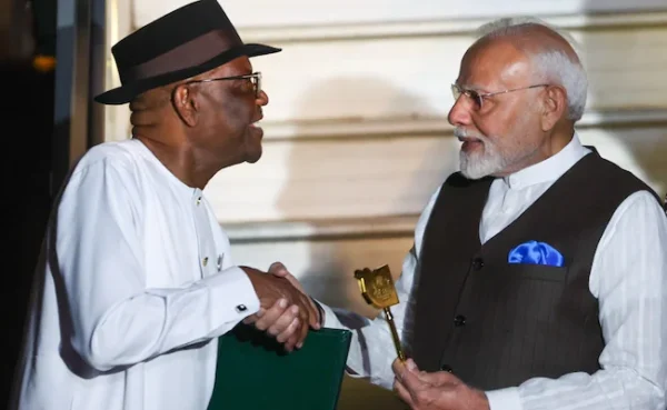 e7m5gqh8_modi-in-nigeria_625x300_17_November_24