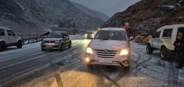 Snowfall in Lahaul