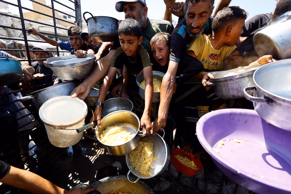 WFP Chief Says Modest Increase in Food Aid Still Not Enough to Prevent Famine in Gaza