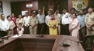 POLICE (1)-Photoroom