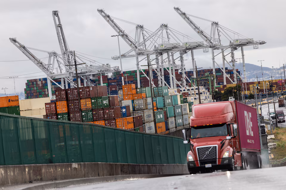 Trump Imposes New U.S. Tariffs on Drugs, Trucks, and Furniture