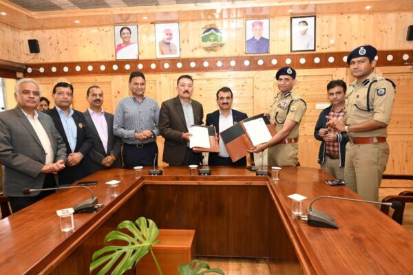 Partners in Safety: HPU and Police Join Hands for a Secure Future