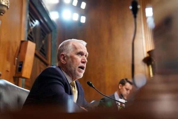Moderate Republicans Warn Against Trump’s Partisan Shutdown Tactics