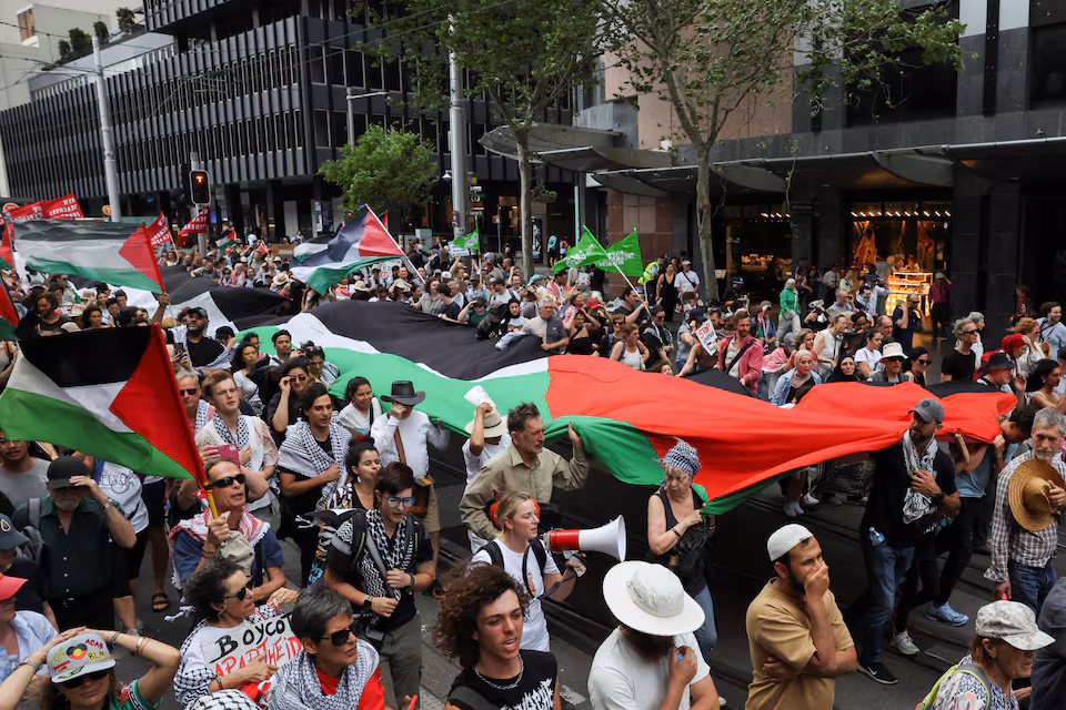 Who Are the Israeli Hostages Released by Hamas?
