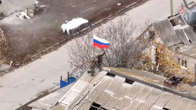 Kremlin Says Ukraine Will “Sooner or Later” Have to Negotiate with Russia