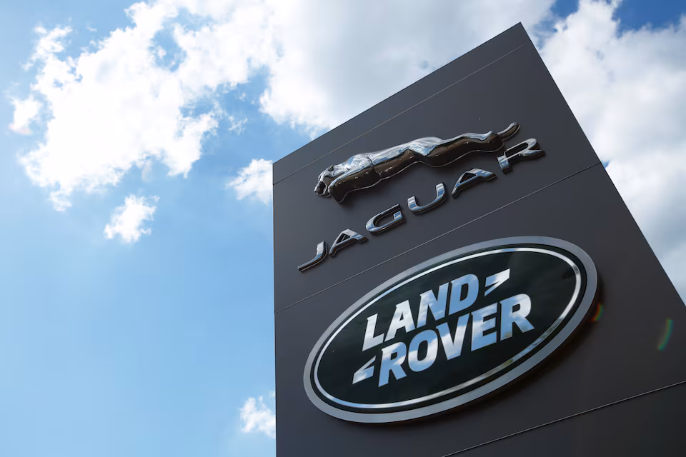 UK’s Economic Growth Falters in Q3 2025 After Jaguar Land Rover Cyberattack