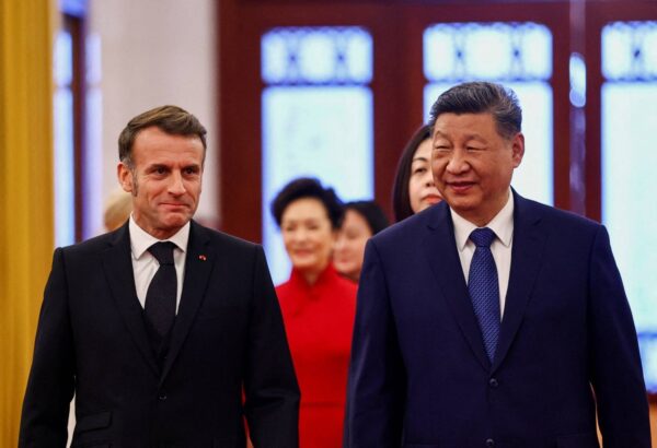 Xi woos Macron with sightseeing trip but little in the way of deals