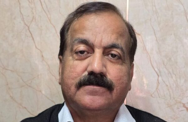 Retired doctor in Himachal’s Mandi continues to offer free medical care without clinic or fees