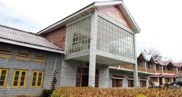Himachal Tourism to Outsource 8 HPTDC Hotels to Private Players Amid Financial Losses