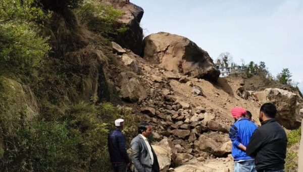 Massive Landslide in Mandi’s Ropru Village Forces Families to Flee as Cracked Hill Poses Fresh Danger