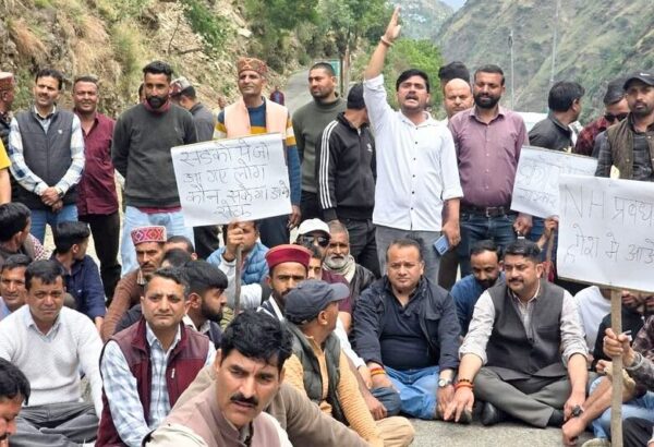 Bharmour MLA Janak Raj Leads Highway Blockade Over Damaged NH-154A, Warns of Indefinite Protest