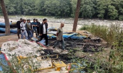 Kullu Fire Incident: Eight Rafts Worth Rs 34 Lakh Destroyed in Massive Blaze at Babeli Riverbank