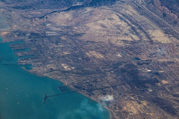 US Launches Fresh Airstrikes on Iran After Strait of Hormuz Ship Attack, Ceasefire Collapses